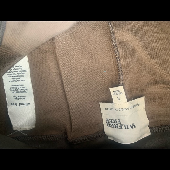 Aritzia Wilfred Free dark green vegan leather leggings - Picture 5 of 6